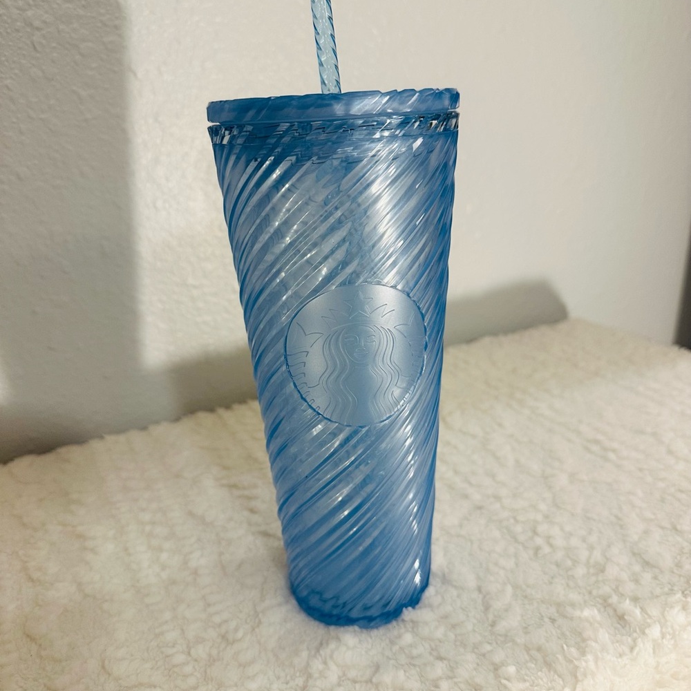 Starbucks Vibrant Blue Tumbler with Lid